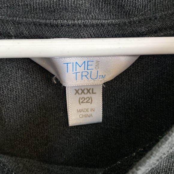 Time and Tru ruffle top - Picture 4 of 5